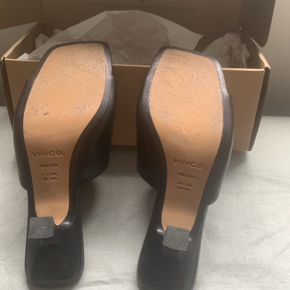 Vince Ceil Bllack Leather Slides Sz 9 1/2 - Picture 6 of 6